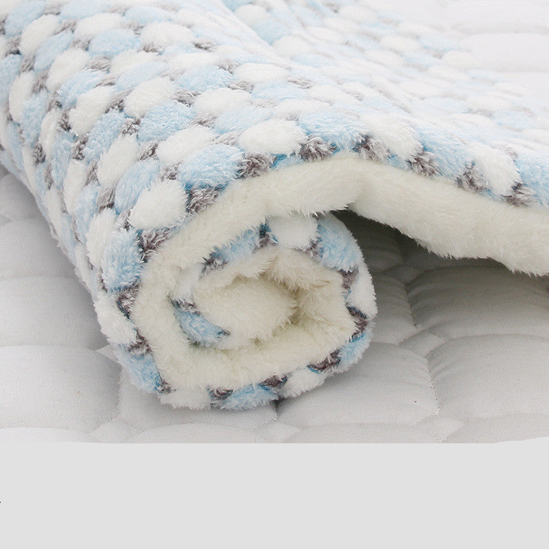 Soft Fleece Pet Blanket for Dogs & Cats