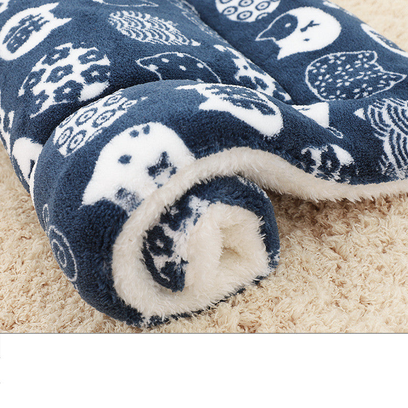 Soft Fleece Pet Blanket for Dogs & Cats